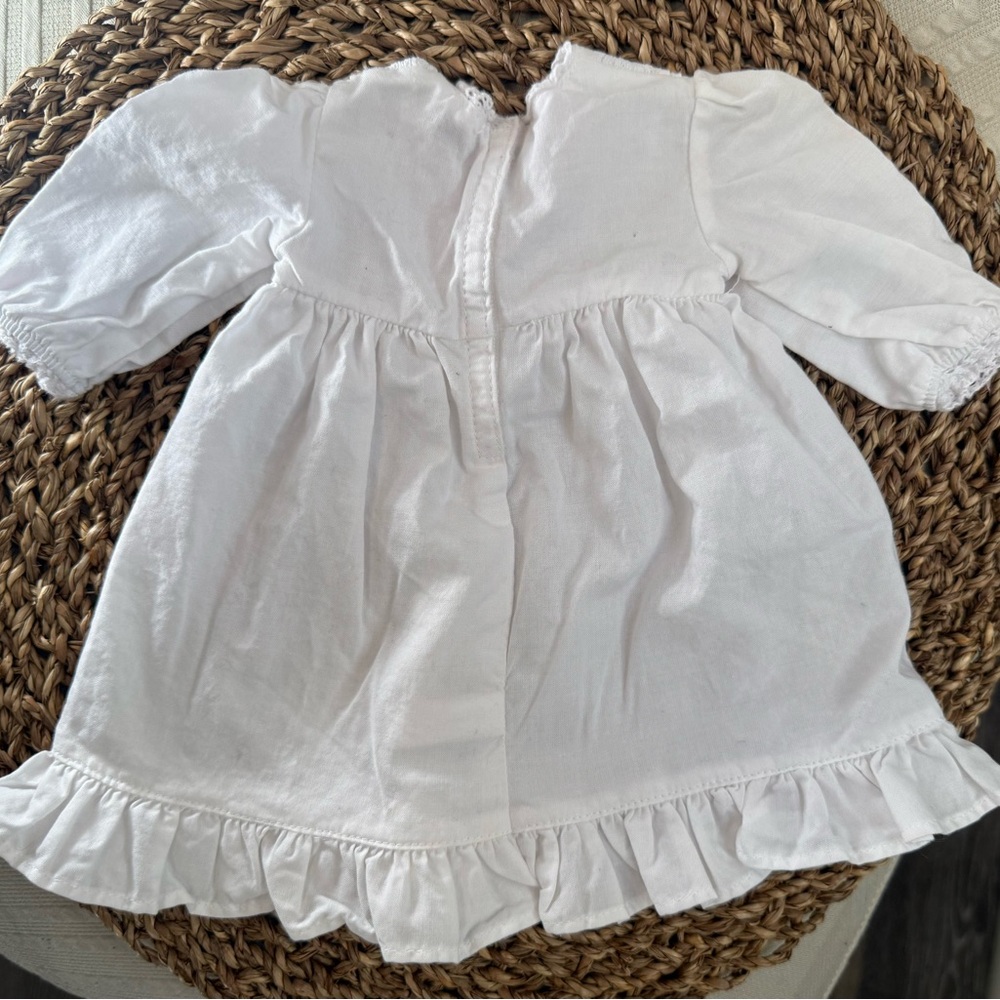 American Girl Doll Clothing Lot- Dresses, Outfits, Rollerblades, Top, Skirt - Picture 6 of 11